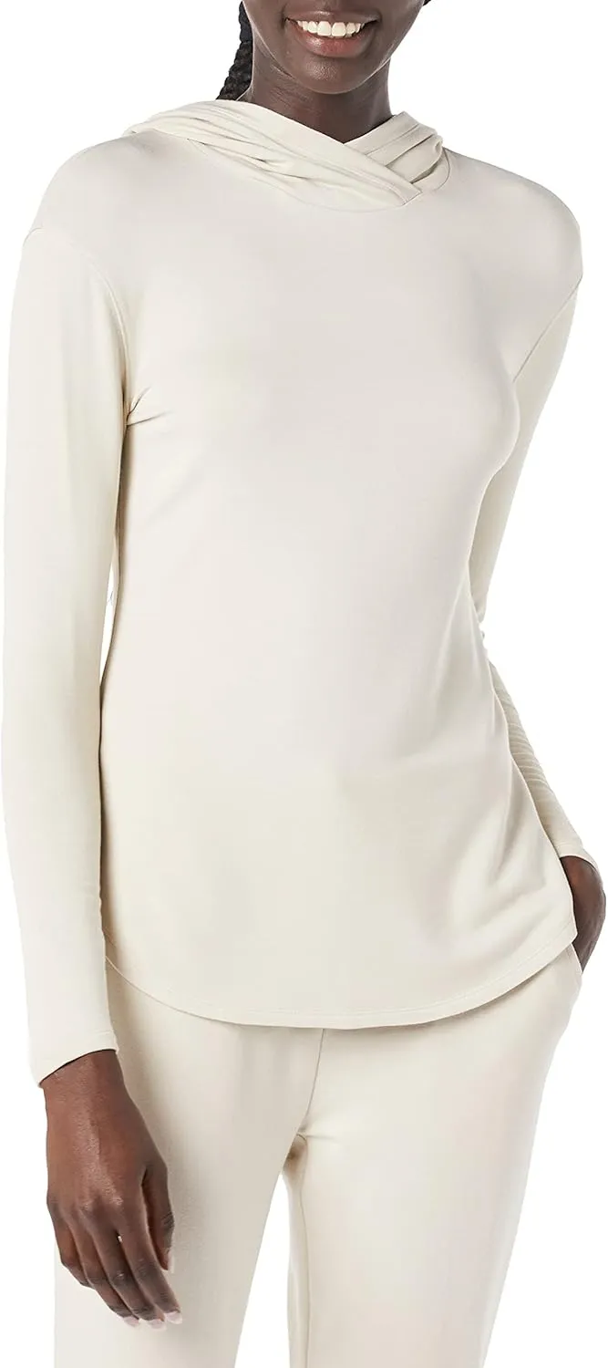 Amazon Essentials Women's Supersoft Terry Essentials Hoodie, Standard-Fit Long-Sleeve Pullover