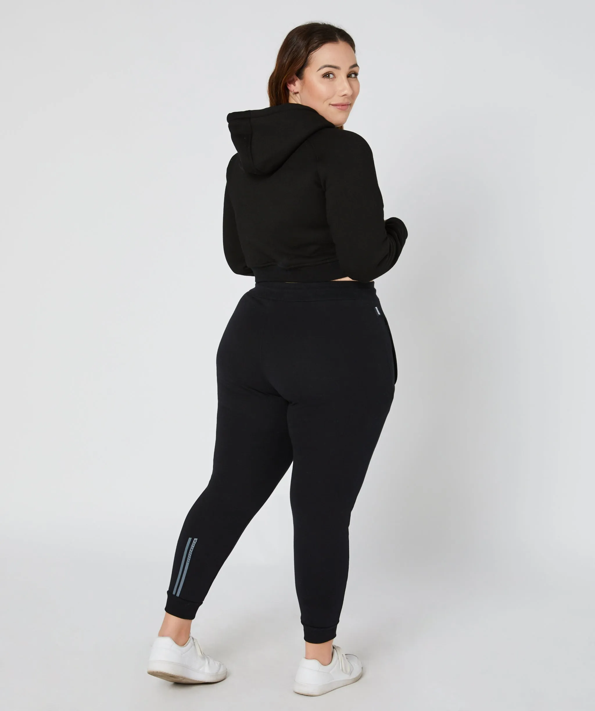 Crop Pullover Hoodie Black